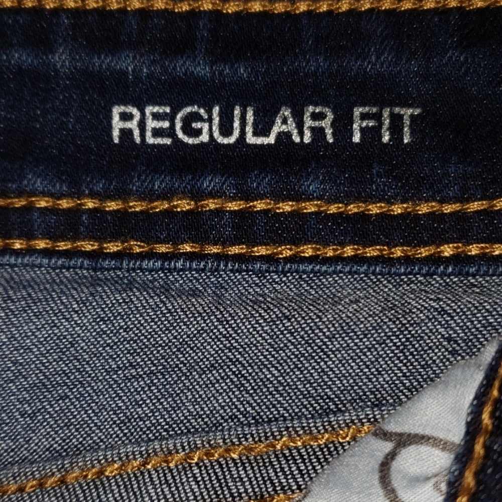 INC Capris - Picture 4 of 6